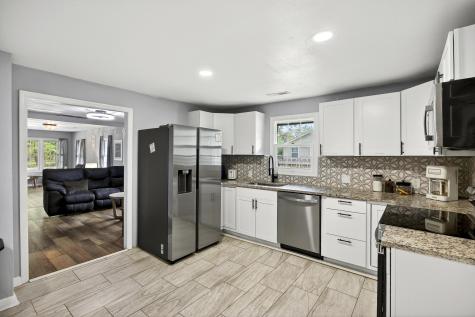 4317&4319 Davison Road Ravenel SC 29470