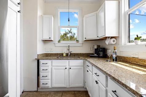 695 King Street Charleston SC 29403