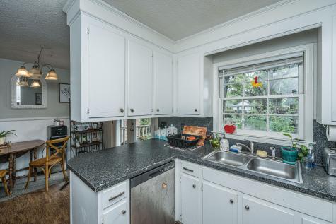 704 Marlin Lane Charleston SC 29412