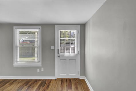2021 Fremont Street Charleston SC 29412