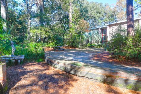 102 Candlelite Path Summerville SC 29483