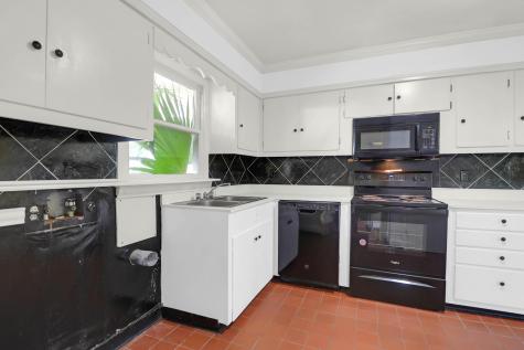 102 Candlelite Path Summerville SC 29483