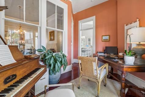 67 Warren Street Charleston SC 29403