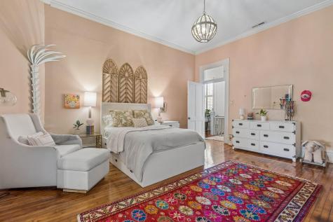 67 Warren Street Charleston SC 29403