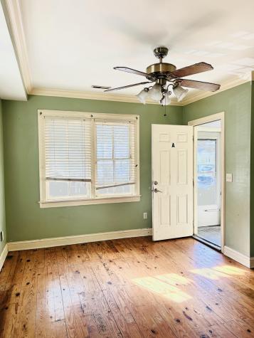 462 3/4 Race Street Charleston SC 29403