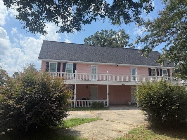 40 W Rigby Street Manning SC 29102
