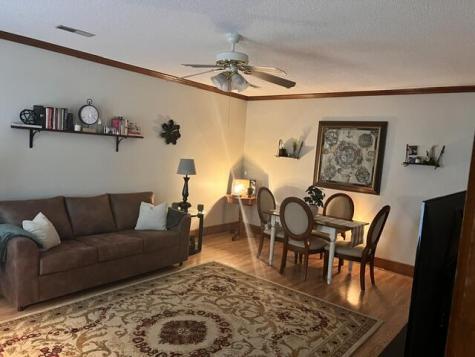 40 W Rigby Street Manning SC 29102