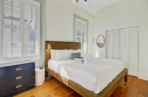 165 Spring Street Charleston SC 29403