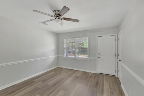1746 E Avalon Circle Charleston SC 29407