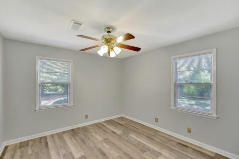 1746 E Avalon Circle Charleston SC 29407