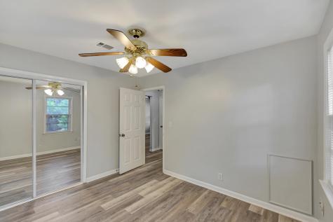 1746 E Avalon Circle Charleston SC 29407