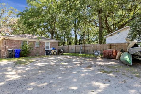 1746 E Avalon Circle Charleston SC 29407