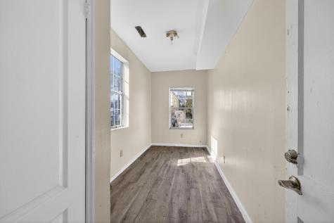 16 Killians Street Charleston SC 29403
