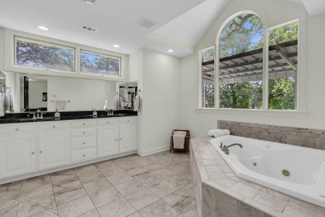 2142 Golfview Drive Charleston SC 29412