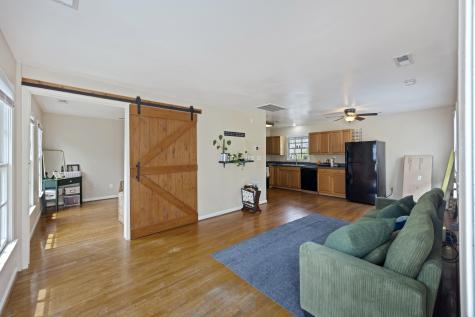 11 Smith Street Charleston SC 29401