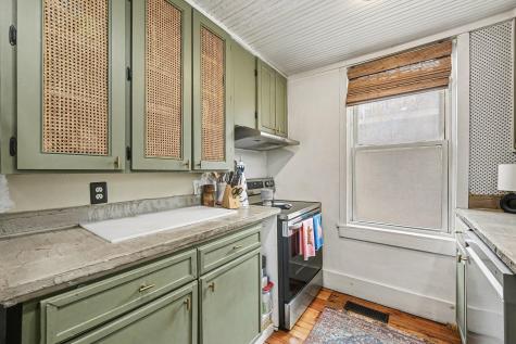 81 Simons Street Charleston SC 29403