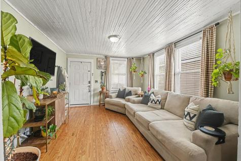 81 Simons Street Charleston SC 29403