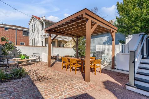 140 Spring Street Charleston SC 29403