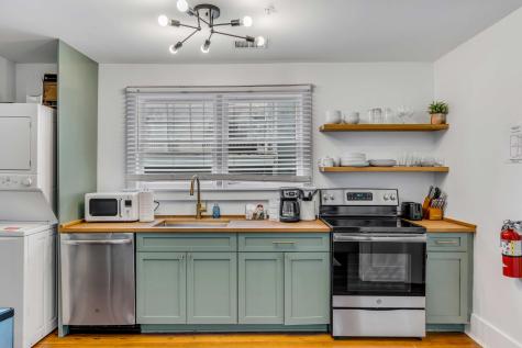 140 Spring Street Charleston SC 29403
