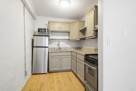 76 Nassau Charleston SC 29403