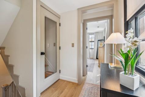 179 St Philip Street Charleston SC 29403