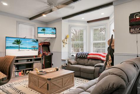 321 Ashley Avenue Charleston SC 29403