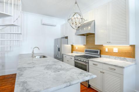 176 Broad Street Charleston SC 29401
