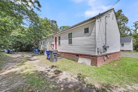 7625 E Oakridge Circle North Charleston SC 29420