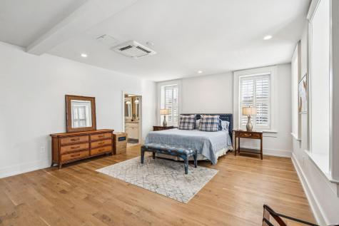 241 East Bay Street Charleston SC 29401