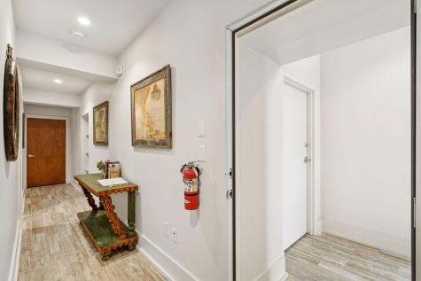 241 East Bay Street Charleston SC 29401