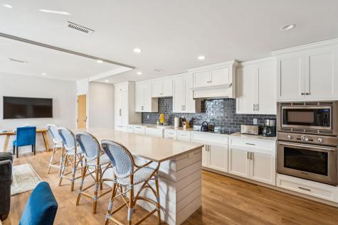 241 East Bay Street Charleston SC 29401