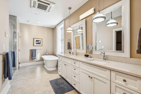 241 East Bay Street Charleston SC 29401
