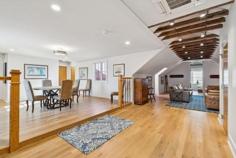 241 East Bay Street Charleston SC 29401