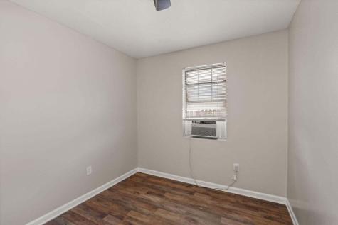 1820 Iris Street North Charleston SC 29405