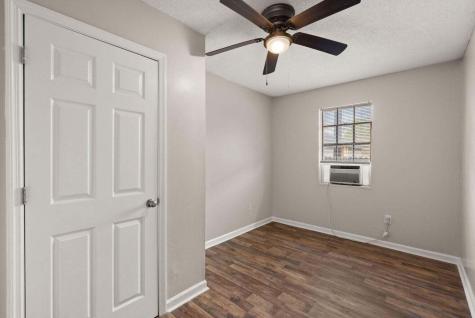 1820 Iris Street North Charleston SC 29405