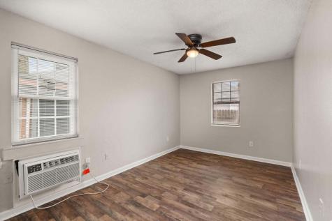 1820 Iris Street North Charleston SC 29405