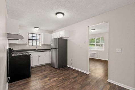 1820 Iris Street North Charleston SC 29405