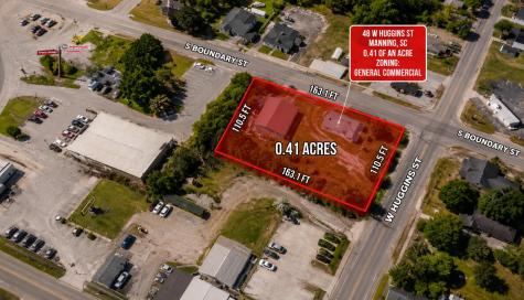 48 W Huggins Street Manning SC 29102
