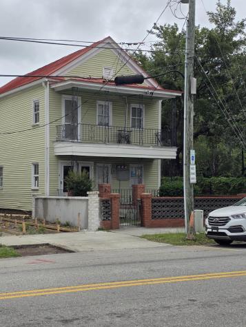 166 President Charleston SC 29403