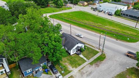 1902 Iris Street North Charleston SC 29405