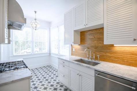 176-178 Broad Street Charleston SC 29401