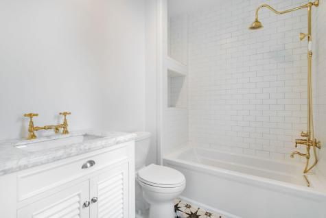 176-178 Broad Street Charleston SC 29401