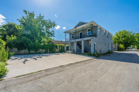2001 Hugo Avenue North Charleston SC 29405
