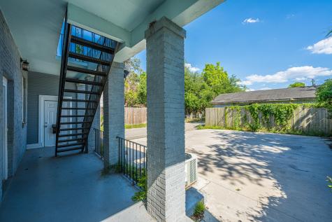 2001 Hugo Avenue North Charleston SC 29405