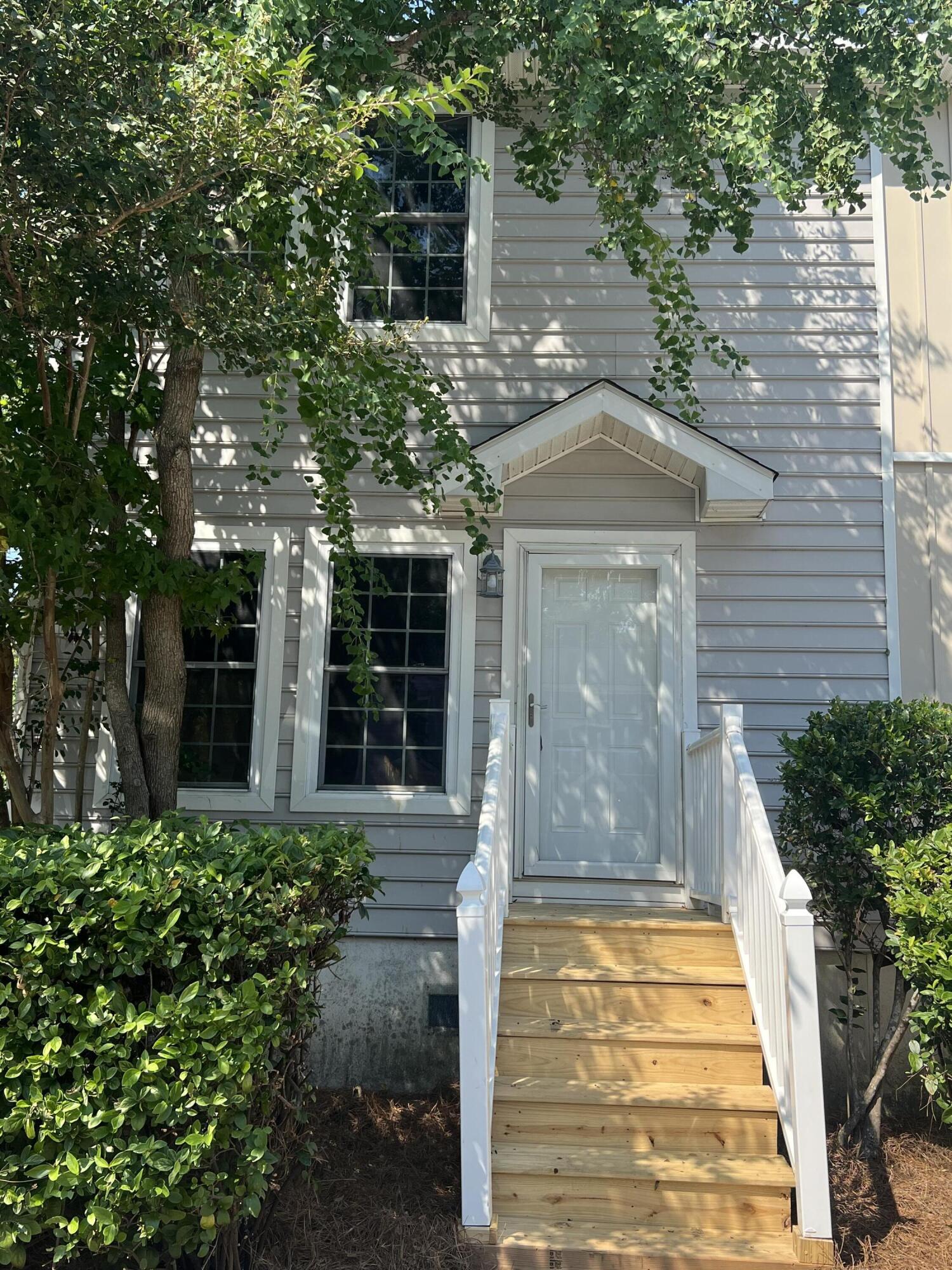 8589 Lake Marion Drive North Charleston SC 29406