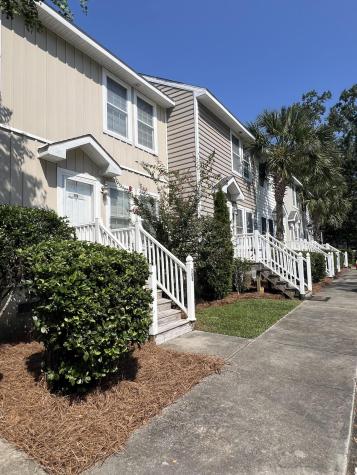 8589 Lake Marion Drive North Charleston SC 29406