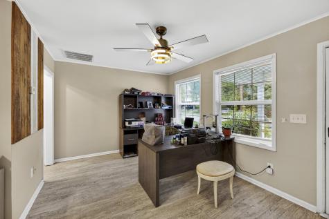 4630 Oakwood Avenue North Charleston SC 29405