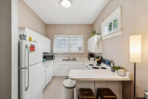 208 Calhoun Street Charleston SC 29401