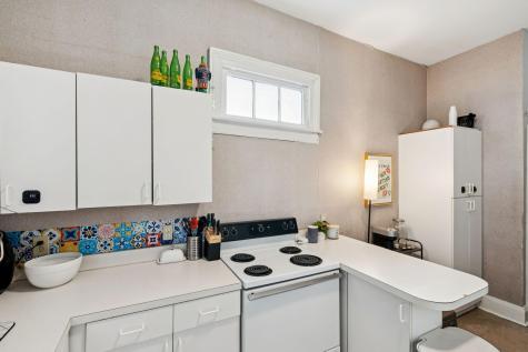 208 Calhoun Street Charleston SC 29401