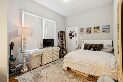 208 Calhoun Street Charleston SC 29401